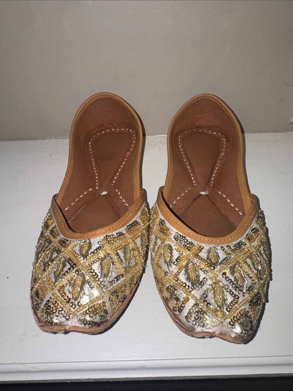 Indian juttis size 5